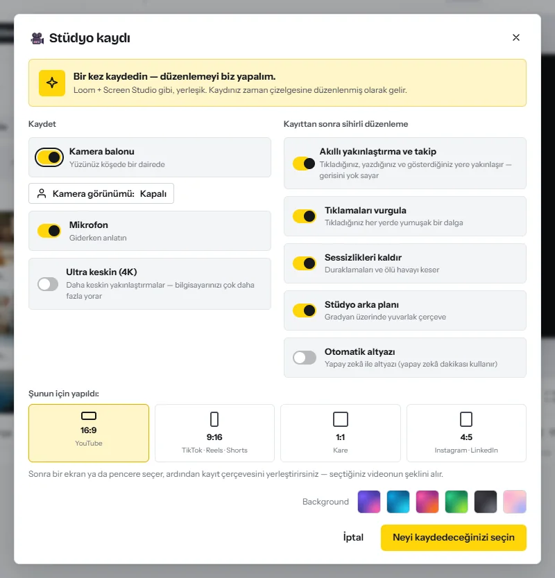 Stüdyo kaydı penceresi: kamera balonu, mikrofon ve 4K anahtarları, kayıttan sonra uygulanan düzenlemeler (akıllı yakınlaştırma, tıklamaları vurgulama, sessizlikleri kaldırma, stüdyo arka planı, otomatik altyazı) ve format seçenekleri